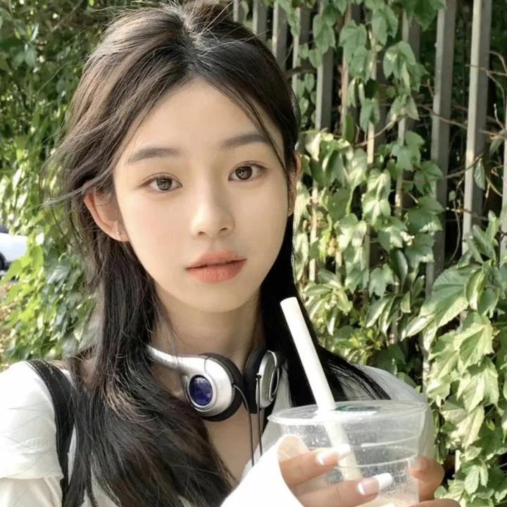 学府嬉春
